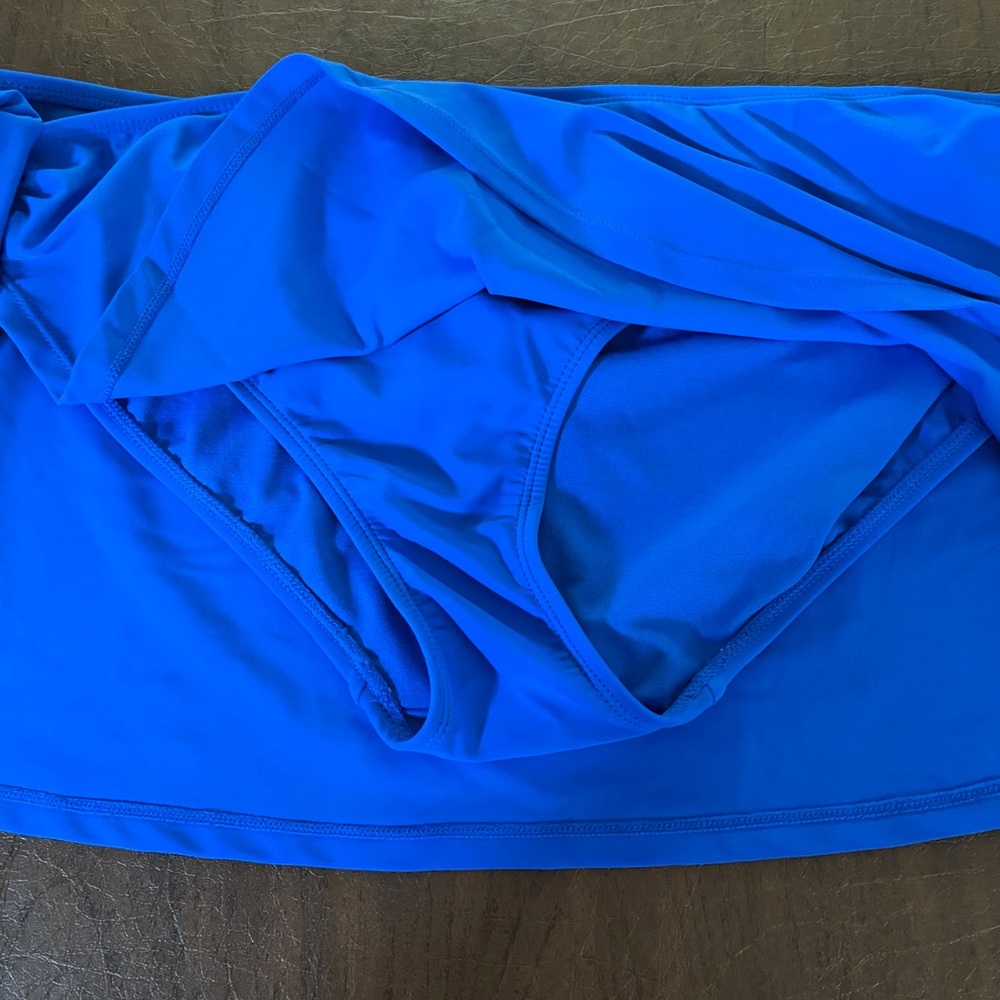 💙CATALINA SWIM SKIRT💙 - Picture 2 of 4